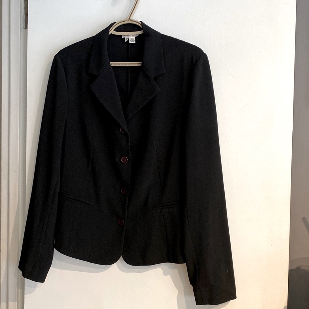 🍒 Black Blazer!!!